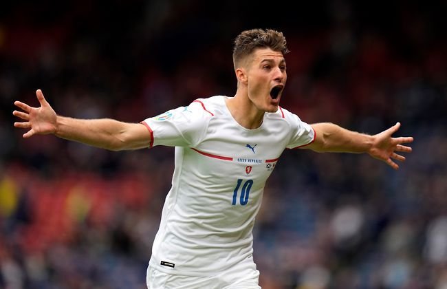 Patrik Schick Là Ai? Tiểu Sử Và Sự Nghiệp Cầu Thủ Người Séc